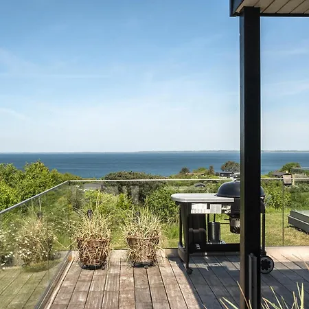 Gorgeous In With House Sea View Holiday home *
